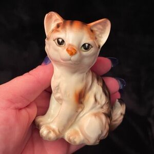 Vintage Cat Figurine Porcelain Kitten Orange Tabby Striped Made in Japan #1158